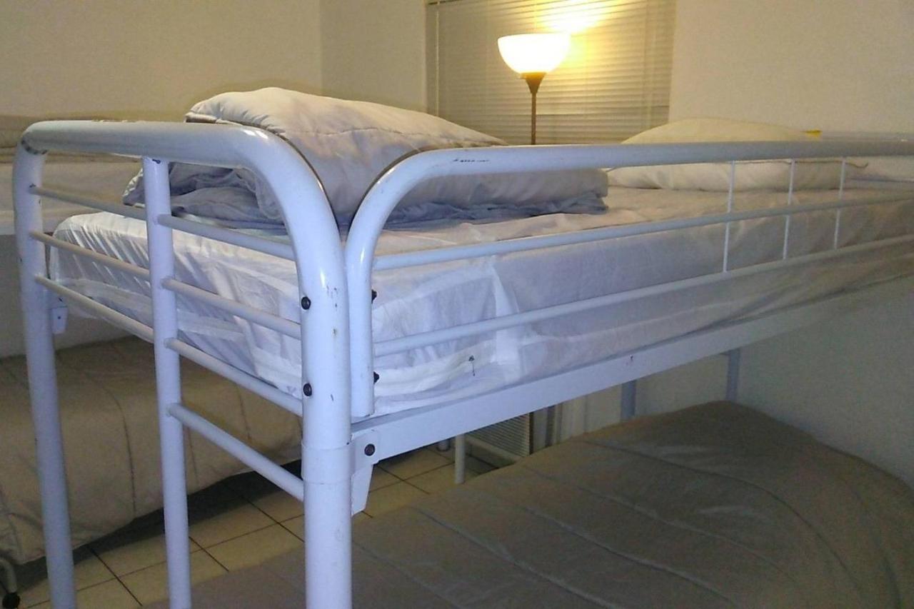 Downtown Hollywood Beach Students' Dorm Vandrarhem Exteriör bild